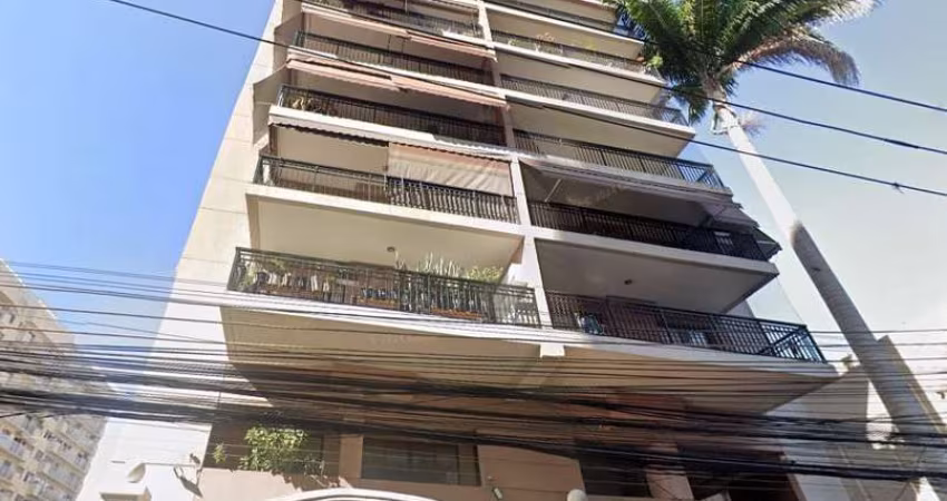 Excelente apartamento próximo ao metrô de São Cristóvão.
