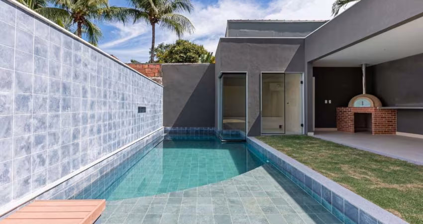Casa com 4 dormitórios à venda, 350 m² por R$ 4.200.000,00 - Barra da Tijuca - Rio de Janeiro/RJ