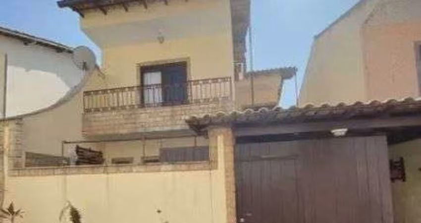 Casa com 2 dormitórios à venda, 110 m² por R$ 430.000,00 - Vila Valqueire - Rio de Janeiro/RJ
