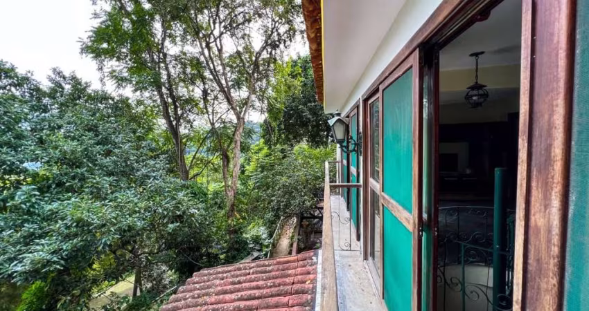 Casa com 2 dormitórios à venda, 158 m² por R$ 215.000,00 - Jacarepaguá - Rio de Janeiro/RJ