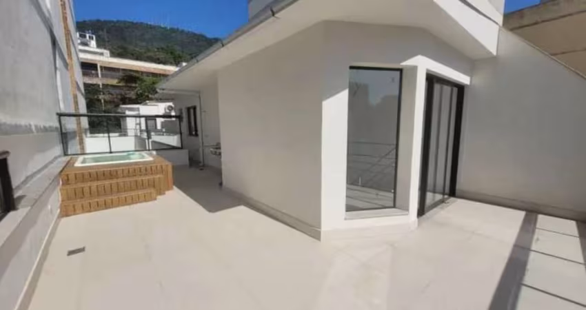 Cobertura duplex com 4 quartos na Tijuca