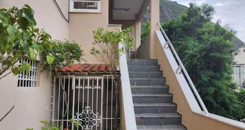 Apartamento com 3 dormitórios à venda, 85 m² por R$ 750.000,00 - Copacabana - Rio de Janeiro/RJ