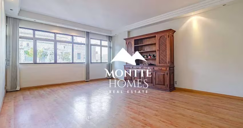 Leme - apartamento exclusivo no coração do leme, onde o luxo encontra a tradição. com generosos 116m², com 3 quartos e dependência completa.