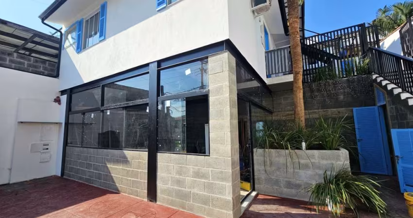 Loja Comercial para Venda em Armação dos Búzios, PORTAL DA FERRADURA