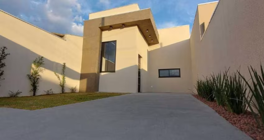 Casa com 3 quartos sendo 1 suíte à venda no bairro Setsul em Três Lagoas - MS