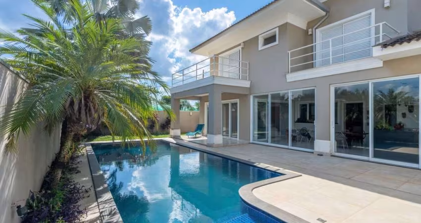 Residência de alto padrão com área gourmet, piscina e sustentabilidade no Alto dos Ipês