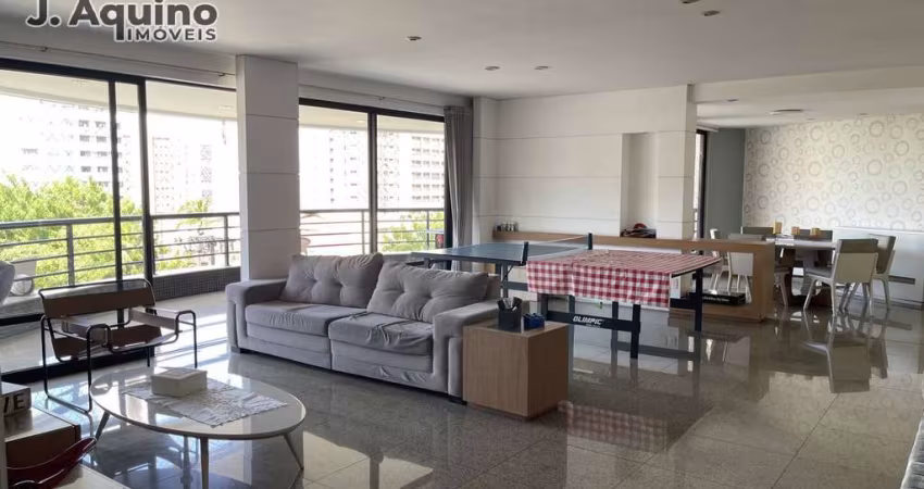 Apartamento com 03 suítes ao lado do Círculo Militar no Meireles