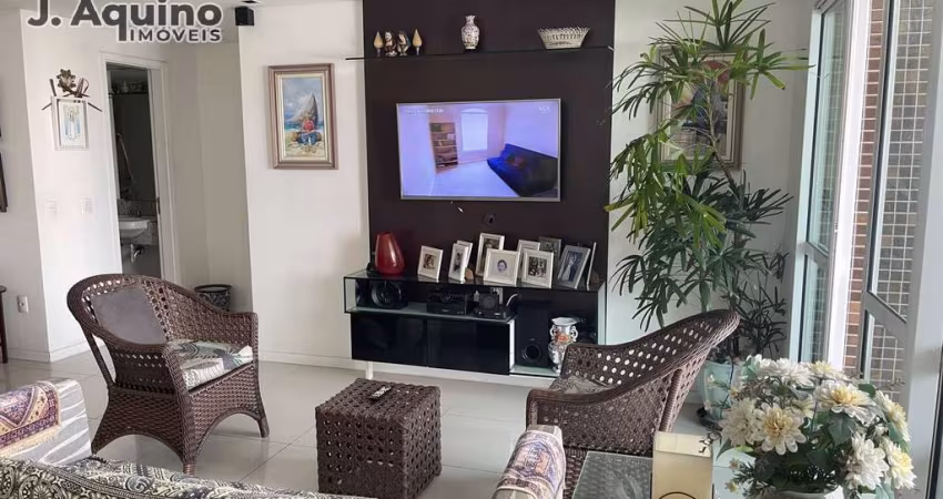 Apartamento com 03 suítes na Aldeota