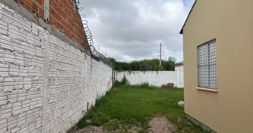 Casa a venda próximidades do bairro Arco Iris