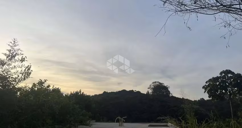 Terreno à venda na Antônio Marques, 64, Jardim Imperatriz, Itapecerica da Serra