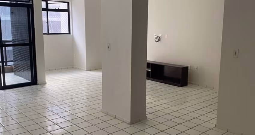 APARTAMENTO EM TAMBAÚ