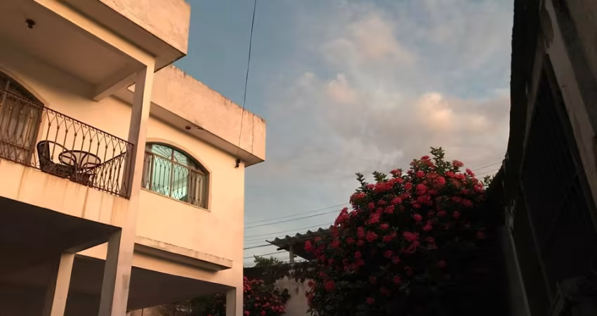 Casa a venda na Ilha do Governador com RGI - 400m2