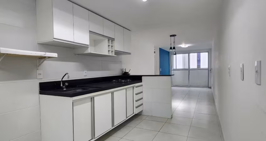 Oportunidade: Lindo apartamento pronto para morar ou investir bem pertinho do mar.