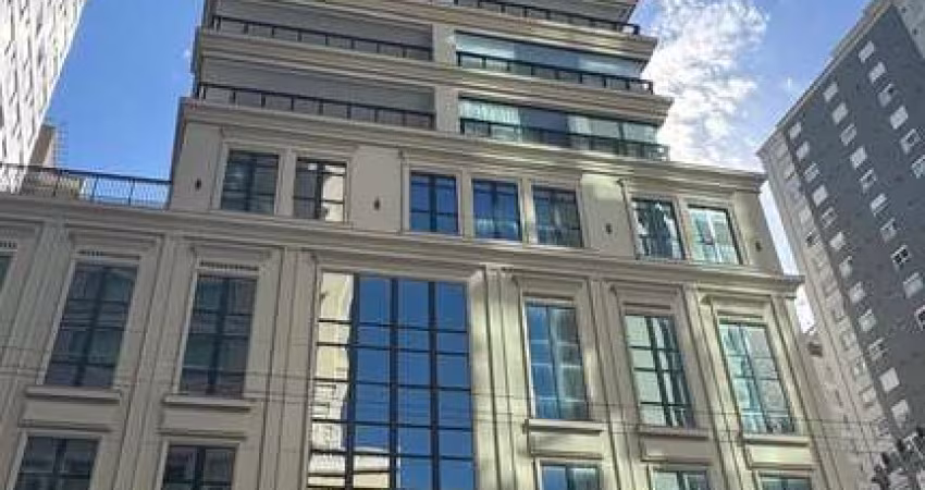 Apartamento com 4 dormitórios à venda sendo 4 suítes, 225 m  por - R  4.870.000,00 - Meia Praia - It