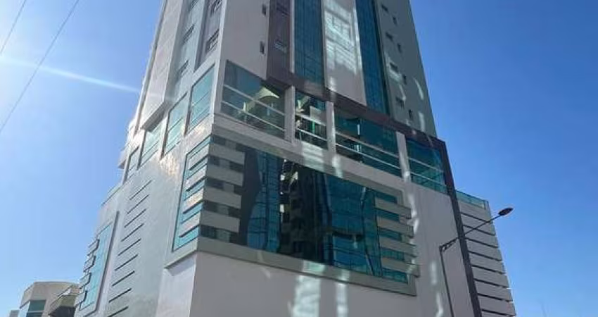Apartamento com 3 dormitórios à venda sendo 3 suítes, 131.65 m  por - R  3.600.000,00 - Meia Praia -
