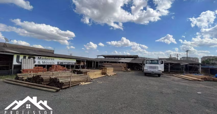 Propriedade espaçosa de 1710m² Bairro JD. Senador Vergueiro em Limeira