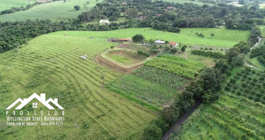 Maravilhoso Sítio de 9 Alqueires no Bairro dos Pires em Limeira-SP