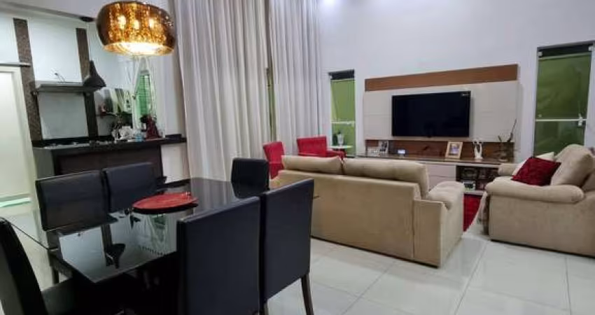 Casa duplex no Condomínio Campo Novo em Limeira-SP