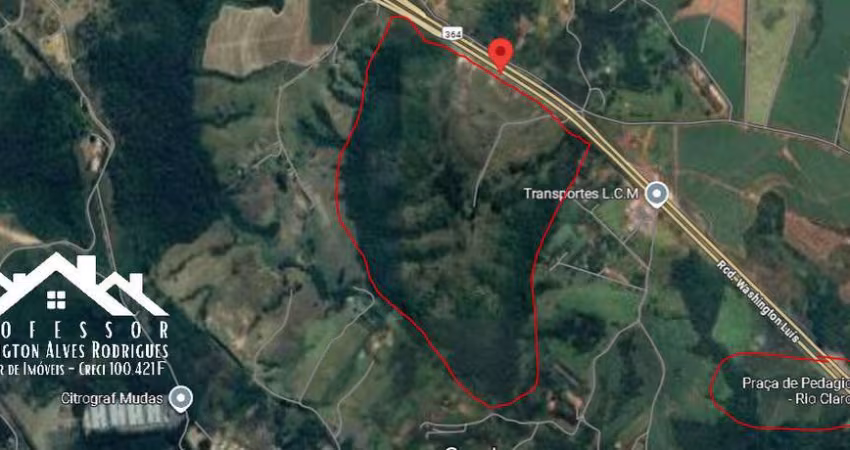 Grande Área de Frente para a Rodovia Washington Luiz em Rio Claro-SP
