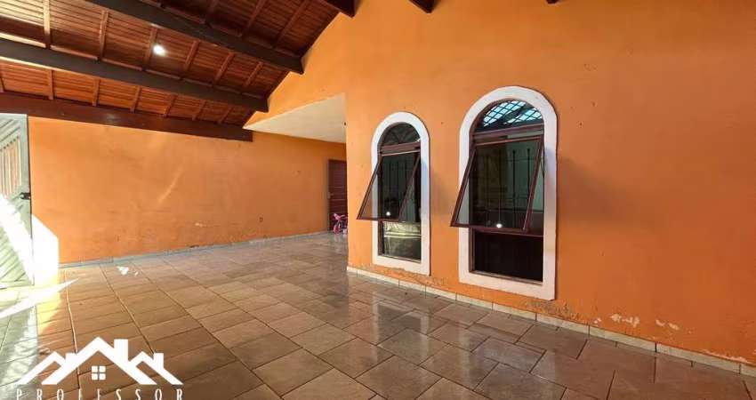 Casa com edícula no Pq. Residencial Abílio Pedro em Limeira-SP