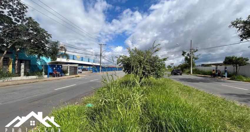 Grande Terreno na Avenida Principal do Parque Aeroporto em Limeira-SP