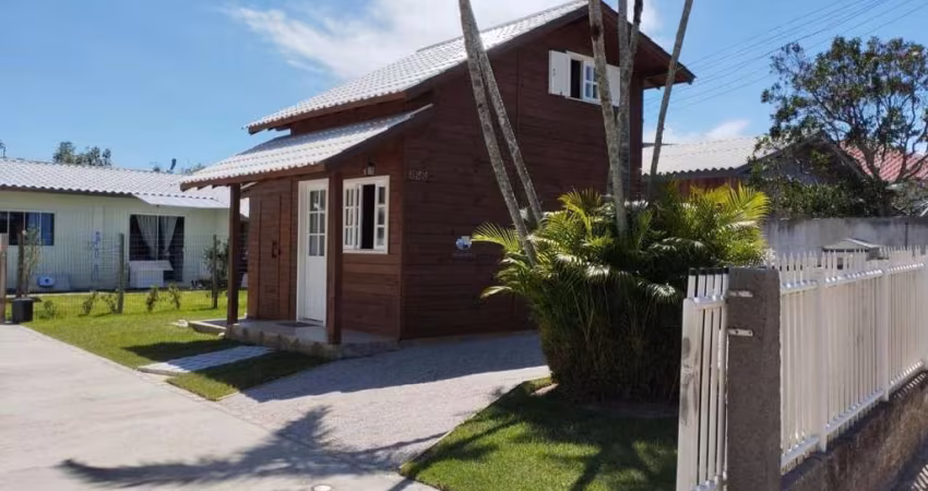 Casa para Venda em Imbituba / SC no bairro Vila Nova