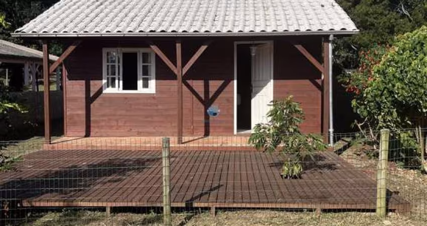 Casa no estilo Rústico á venda - Roça Grande, Imbituba.