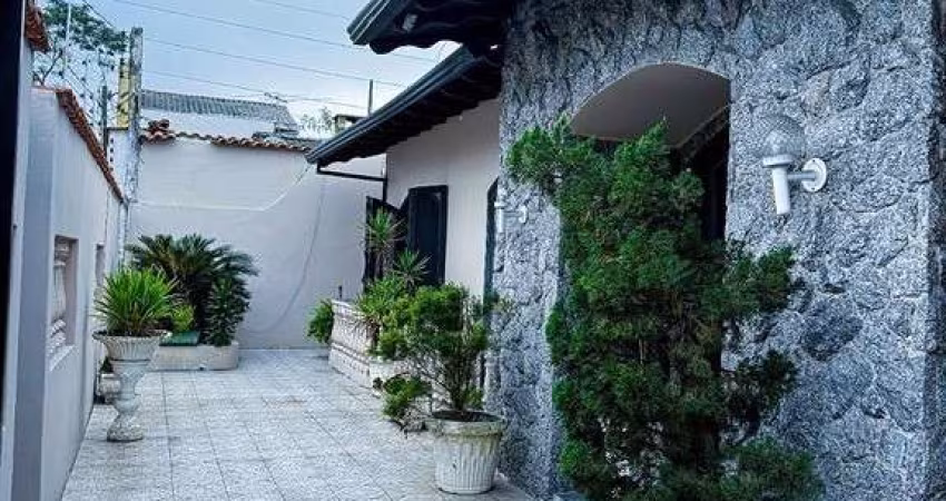 Casa Jardim Eldorado Paranaguá