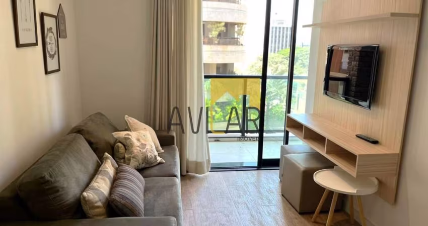 Apartamento à venda em Campinas-SP, no Cambuí: 1 quarto, 2 salas, 1 banheiro, 1 vaga de garagem, 40m² de área. Aproveite!