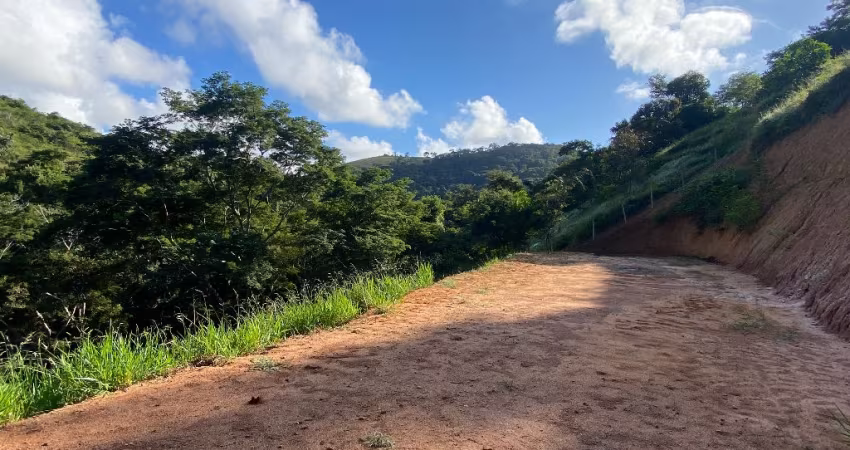 Refúgio na Serra — Terreno com Platô Pronto no Anápolis Country Clube