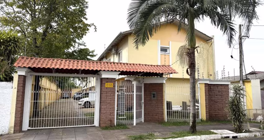 Casa em condomínio fechado com 2 quartos à venda na Rua Gomes Freire de Andrade, --, Nossa Senhora das Graças, Canoas