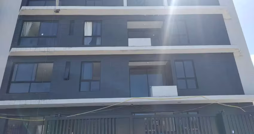 Apartamento de 2 quatos no portal do sol. localização extra.