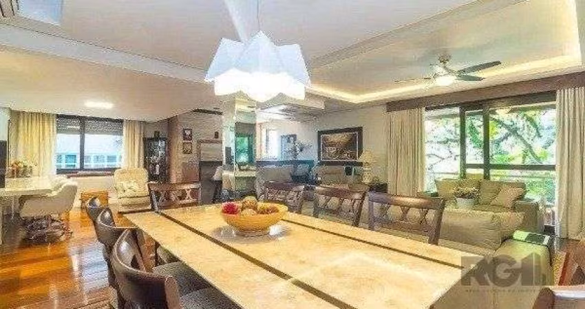 Vende-se luxuoso apartamento 2 quartos com 3 suítes, escritório, lareira, decora