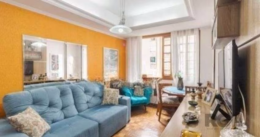 Apartamento no Centro de 2 dormitórios reformado