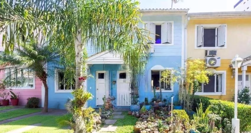 Casa em Condomínio com 3 dormitórios com 76m