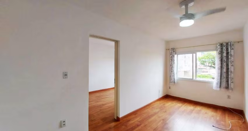 Apartamento de 1 dormitório com 1 vaga no Bairro Coronel Aparício Borges