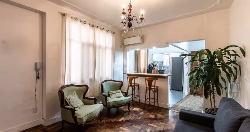 Apartamento reformado 2 Dormitório(s) Bairro Floresta