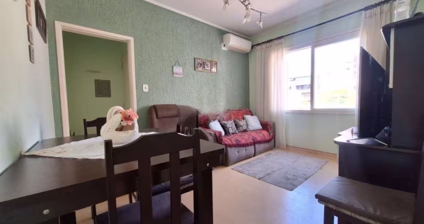 Apartamento à venda com 3 quartos 78 metros privativos no Bairro Menino Deus