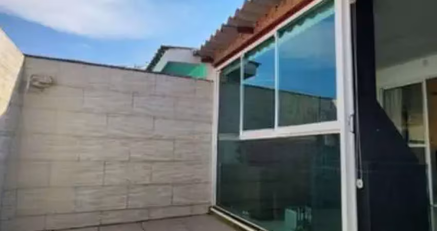 Casa em condomínio com 2 quartos e 73m² à venda em jardim algarve, alvorada.