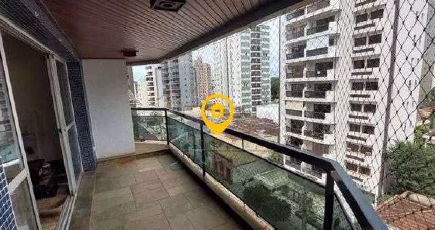 Apto no centro 143 m²