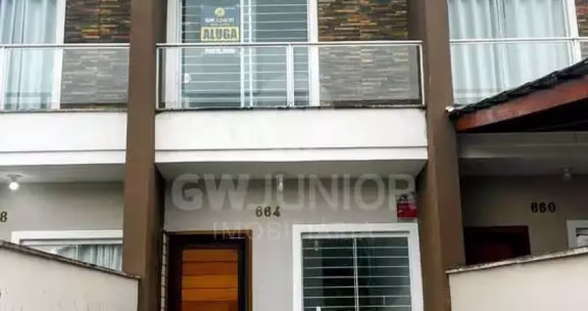 Casa com 2 quartos para alugar na Rua Manoel Wermutt de Moura, 664, Santa Catarina, Joinville