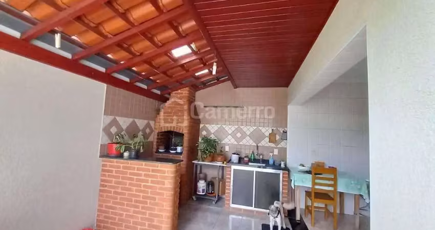 Casa com 4 dormitórios, 1 suíte,  à venda, 259 m² por R$ 800.000 - Vila Mollon IV - Santa Bárbara D