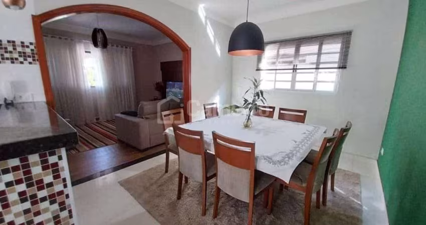 Casa com 3 dormitórios à venda, 180 m² por R$ 780.000,00 - Jardim Brasília - Americana/SP