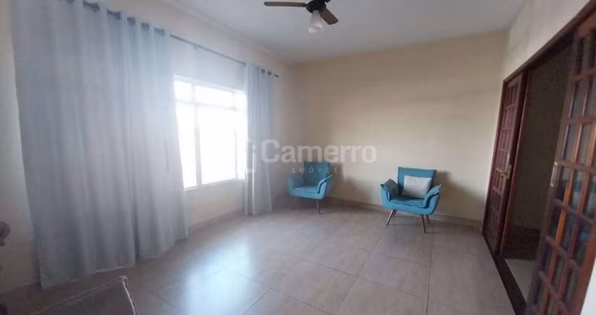 Casa com 4 dormitórios, sendo 1 suíte,  à venda, 123 m² por R$ 450.000 - Vila Galo - Americana/SP
