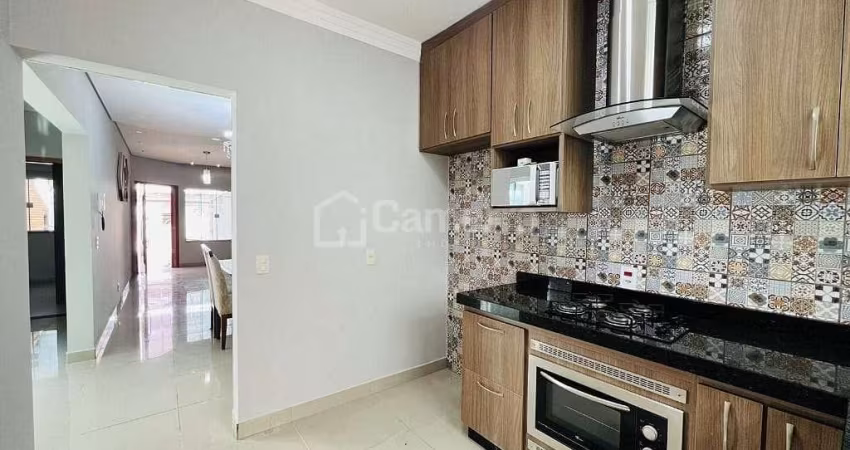 Casa com 2 dormitórios, sendo 1 suíte,  à venda, 78 m² por R$ 430.000 - Jardim Bertoni - Americana/