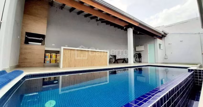 Casa com 3 dormitórios à venda, 220 m² por R$ 920.000,00 - Vila Frezzarin - Americana/SP