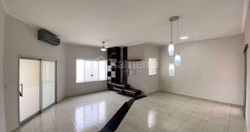 Casa com 3 dormitório,  312m² terreno, 209m² construção, à venda, por R$ 850.000 - Jardim Ipiranga