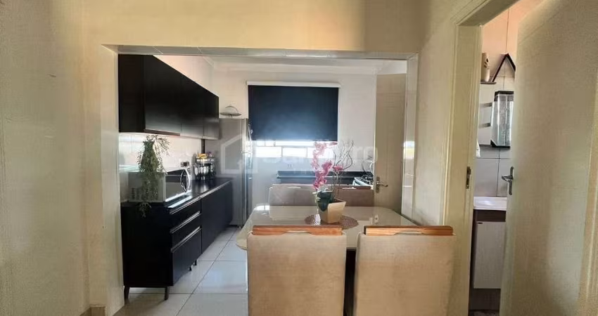 2 Casas com 5 dormitórios e 1 salão comercial,  à venda, 230 m² por R$ 965.000 - Jardim Amélia - Sa