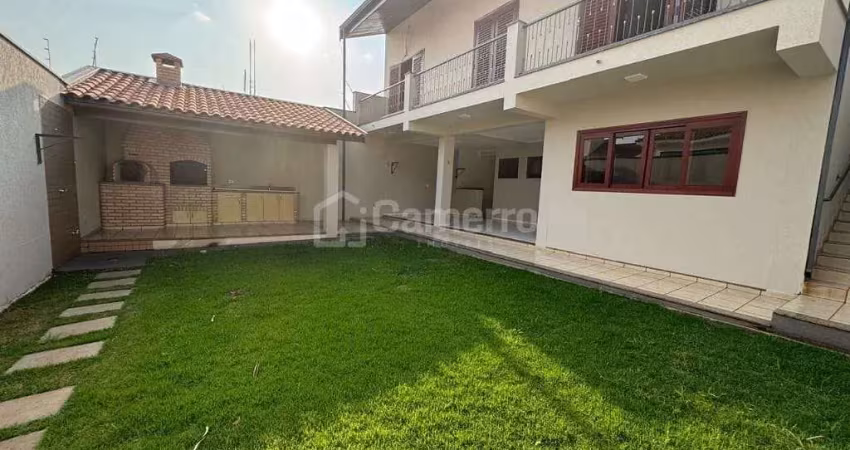 Casa com 3 dormitórios, sendo 1 suíte,  à venda, 240 m² por R$ 1.150.000 - Werner Plaas - Americana