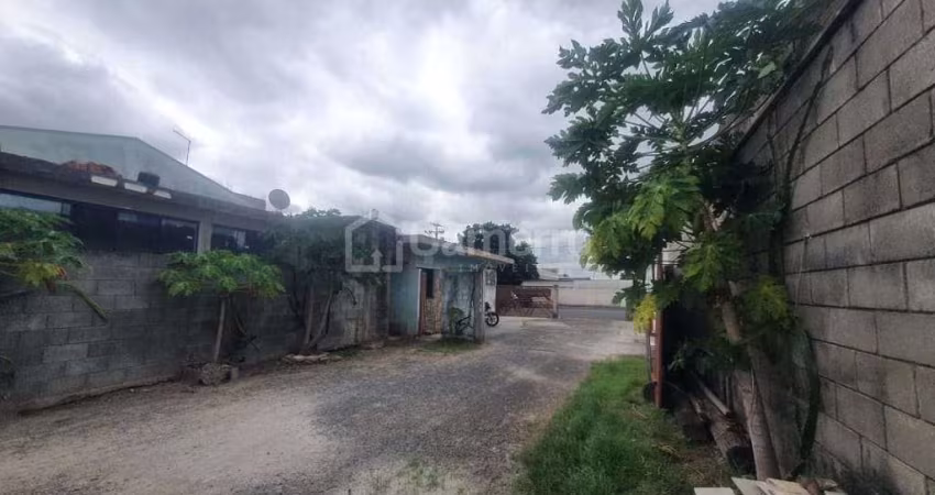 Casa com 3 dormitórios à venda, 357 m² por R$ 1.500.000,00 - Vila Bertini - Americana/SP